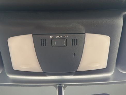 Used 2010 Nissan 370Z Touring RWD image 30