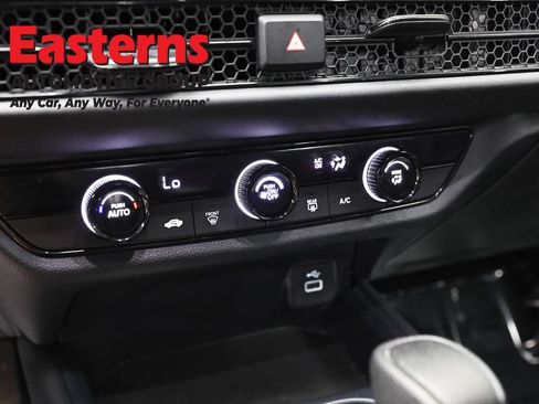 Used 2023 Honda HR-V LX image 19