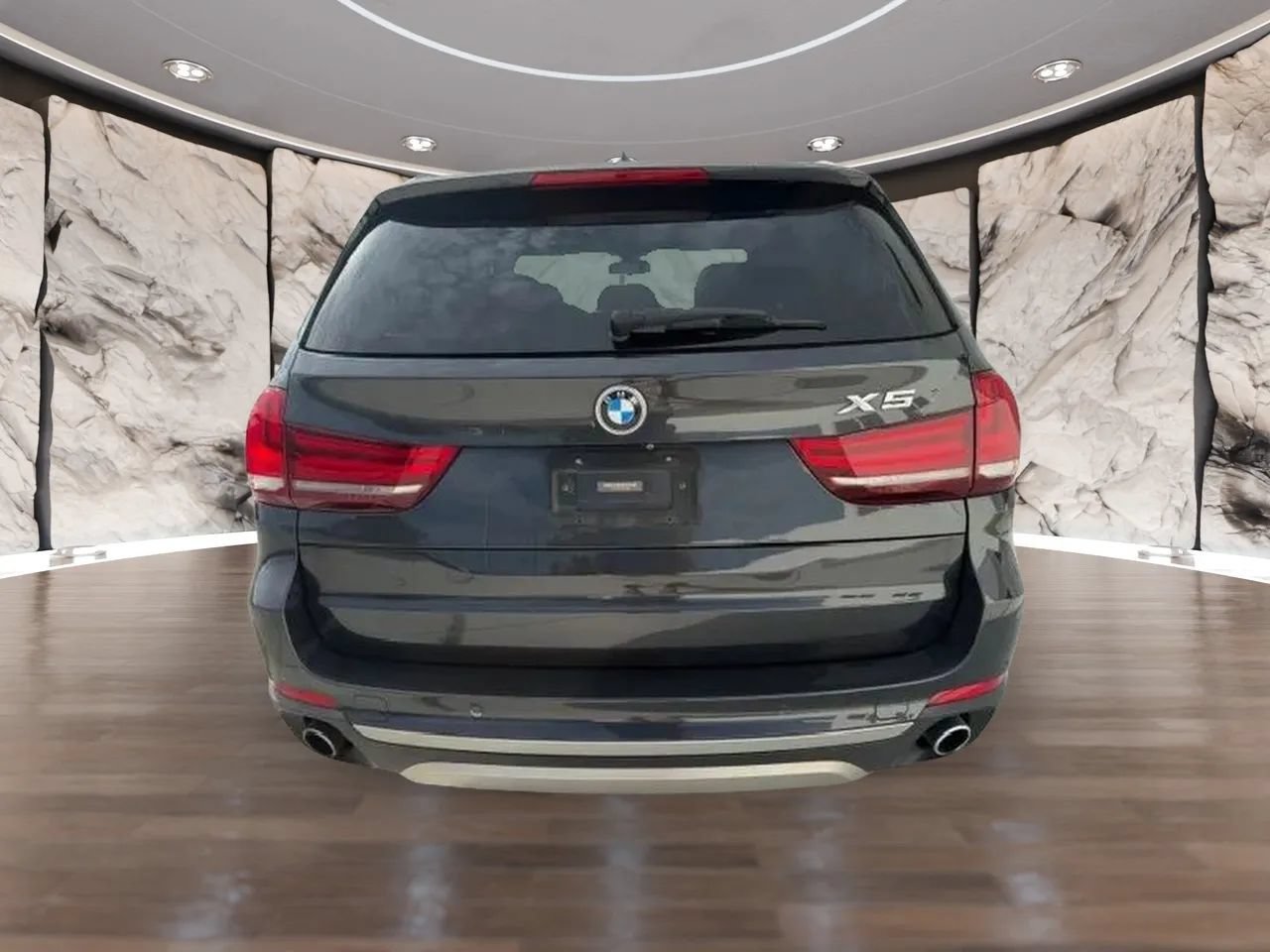 Used 2017 BMW X5 sDrive35i RWD image 4