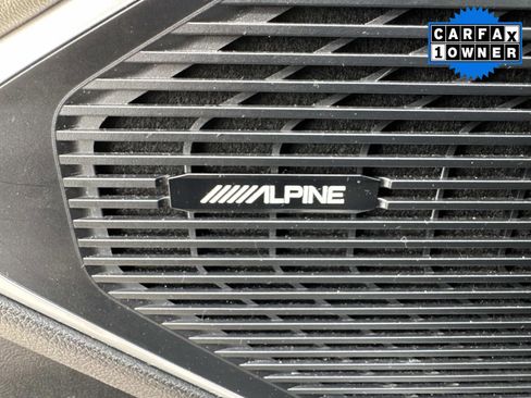 Used 2024 Jeep Wagoneer Series II w/ Flexible Seating Group RWD image 24