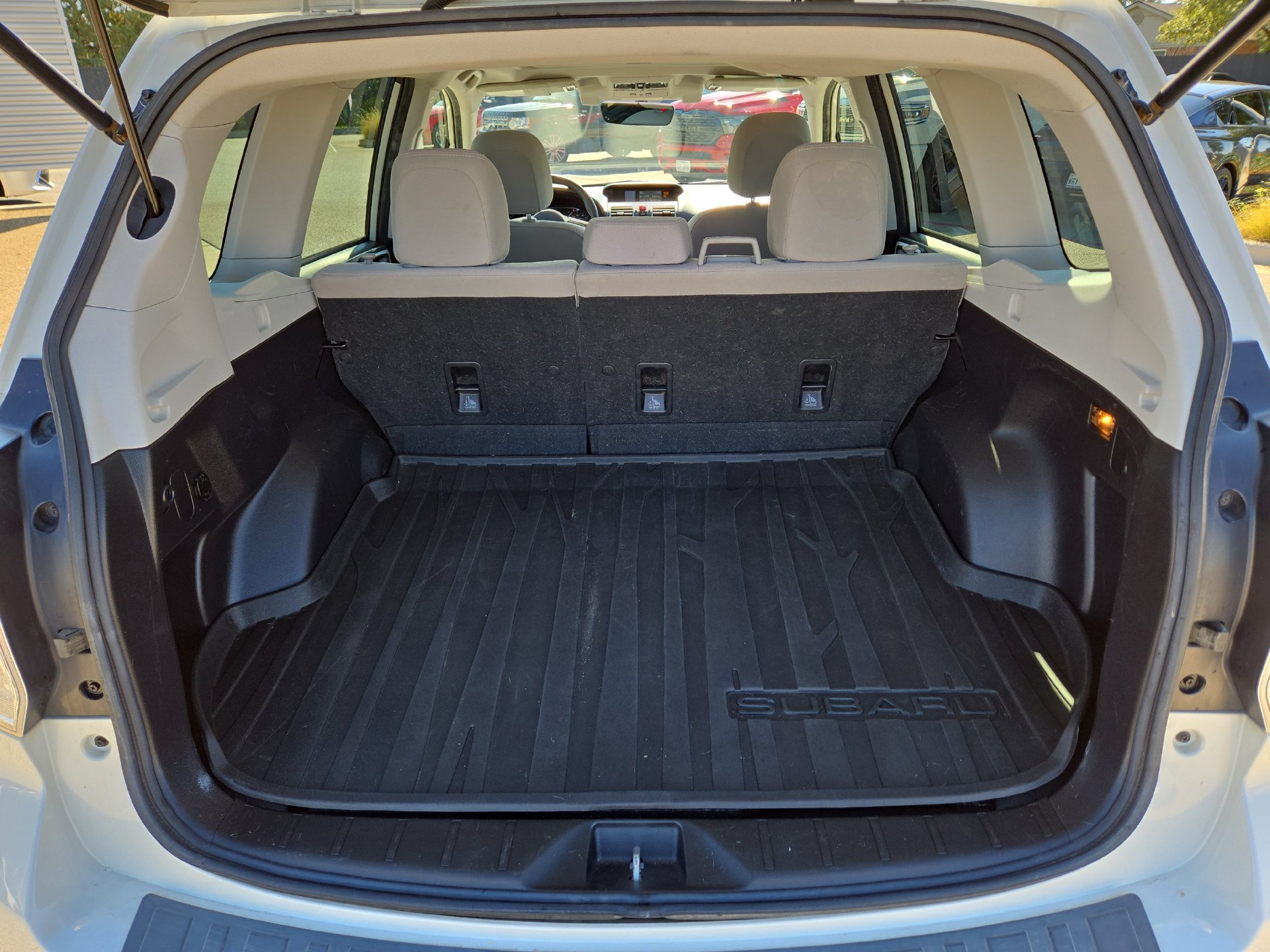 Used 2018 Subaru Forester 2.5i Premium AWD/4WD image 12
