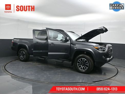 Used 2023 Toyota Tacoma TRD Sport w/ Advanced Technology Package image 57