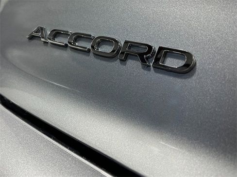 New 2025 Honda Accord SE image 5