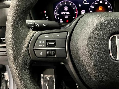 Used 2024 Honda Accord EX image 23