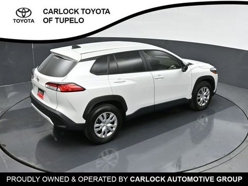 Used 2025 Toyota Corolla Cross L FWD image 37