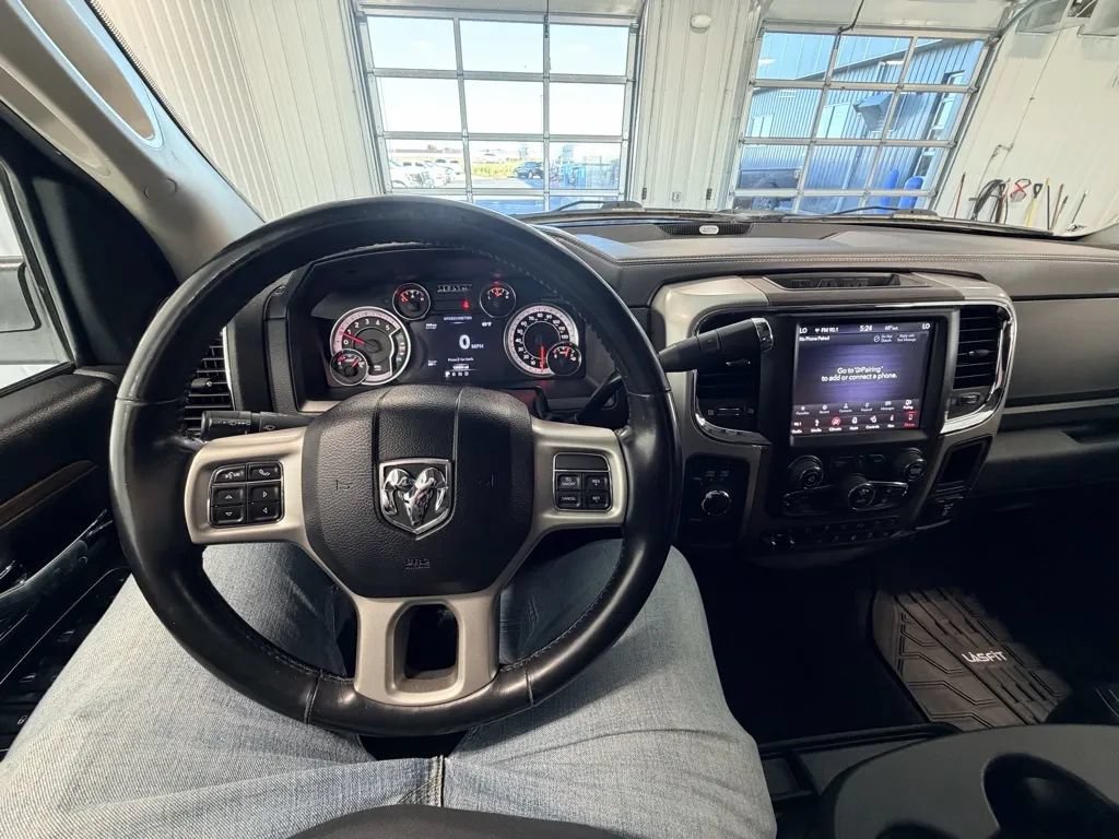 Used 2018 RAM 2500 Laramie w/ Off Road Package AWD/4WD image 11