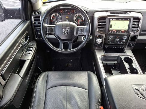 Used 2018 RAM 1500 Sport image 11