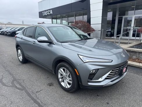 New 2025 Buick Envista Preferred w/ Convenience I Package FWD image 1