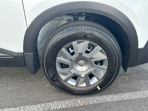 New 2026 Nissan Kicks S image 12