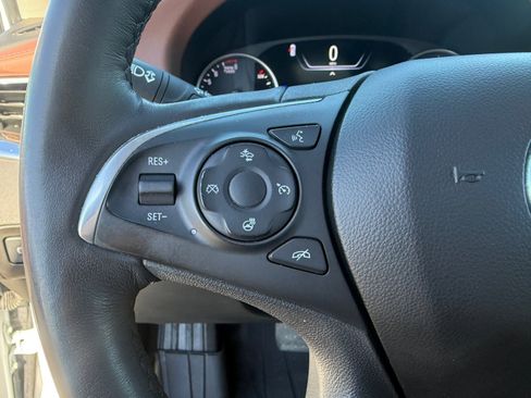 Used 2020 Buick Enclave Avenir w/ Avenir Technology Package image 14