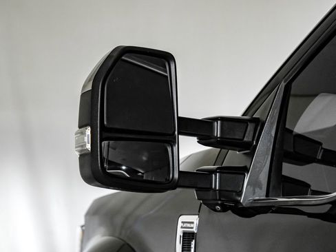 Used 2022 Ford F450 Platinum image 37