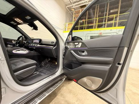 Used 2025 Mercedes-Benz GLS 63 AMG 4MATIC image 47