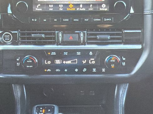 Used 2022 Nissan Pathfinder Platinum w/ Cargo Package image 24