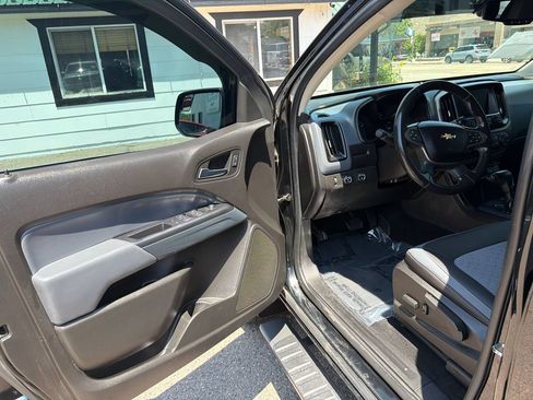 Used 2016 Chevrolet Colorado Z71 AWD/4WD image 8