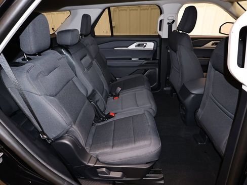 New 2026 Ford Explorer Active AWD/4WD image 14