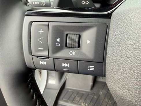 New 2026 Nissan Pathfinder SL AWD/4WD image 11