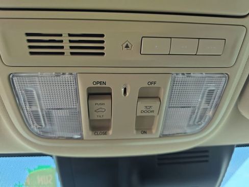 Used 2020 Honda CR-V EX-L image 26