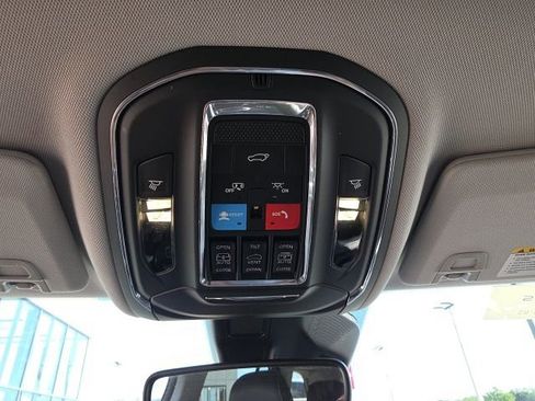 Used 2023 Jeep Grand Cherokee 4WD 4xe image 22