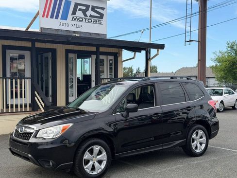 Used 2015 Subaru Forester 2.5i Limited AWD/4WD image 2
