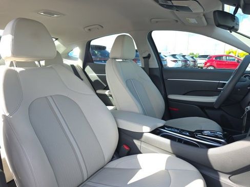 Certified 2023 Hyundai Sonata SE image 8