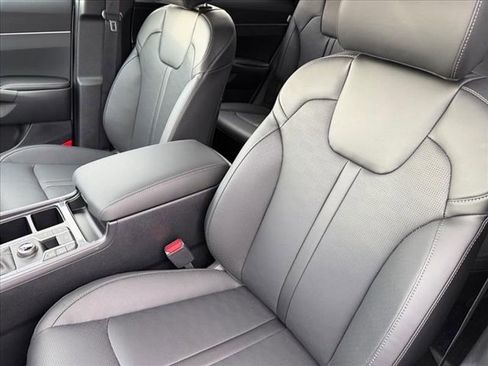 New 2026 Kia Sorento EX w/ EX Premium Package FWD image 11