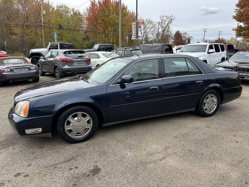 Used 2004 Cadillac De Ville FWD image 3