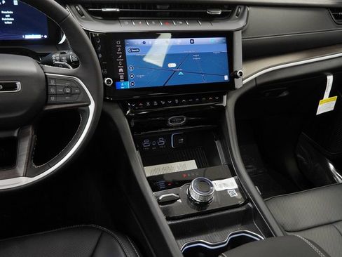 New 2026 Jeep Grand Cherokee L Limited image 20