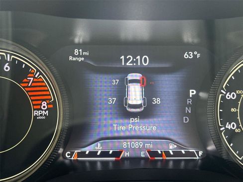 Used 2019 Jeep Cherokee High Altitude AWD/4WD image 30
