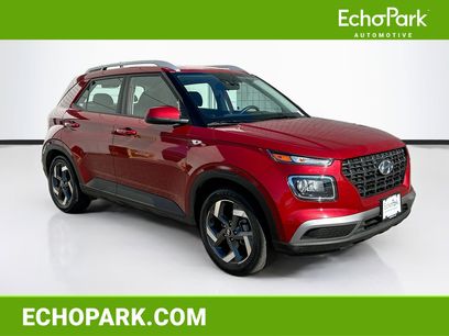 Used 2025 Hyundai Venue SEL