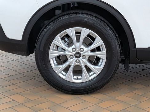 Used 2023 Ford Escape Active w/ Tech Pack #2 FWD image 10