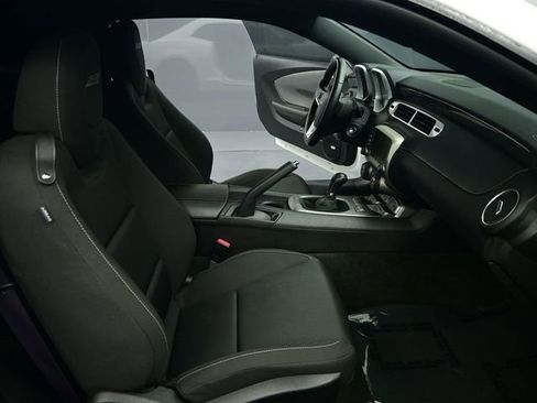 Used 2014 Chevrolet Camaro SS w/ SS Performance Package image 14