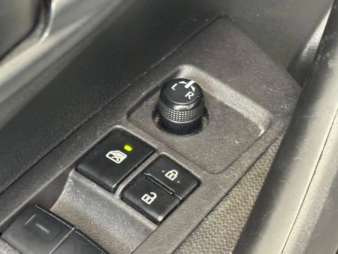 Used 2024 Toyota Corolla LE FWD image 10