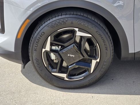 New 2026 Kia Sportage EX image 8