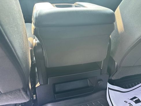 Used 2017 Chevrolet Silverado 1500 LT w/ All Star Edition AWD/4WD image 34