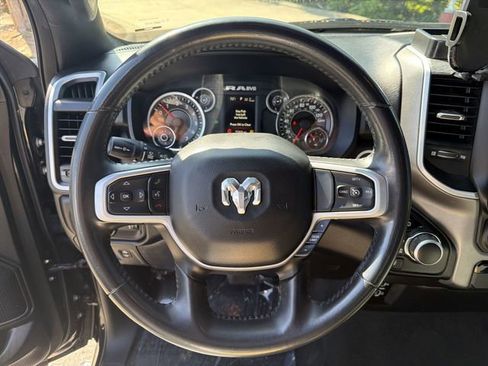 Used 2021 RAM 1500 Big Horn AWD/4WD image 14