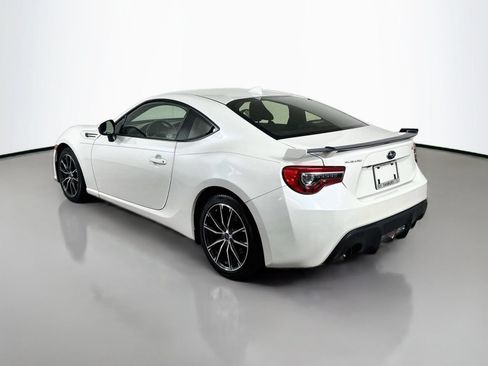 Used 2017 Subaru BRZ Premium RWD image 3