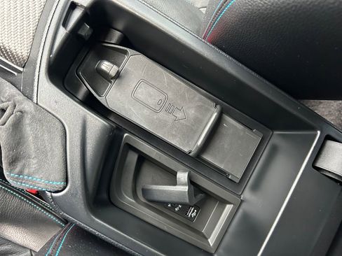 Used 2017 BMW M2 image 37