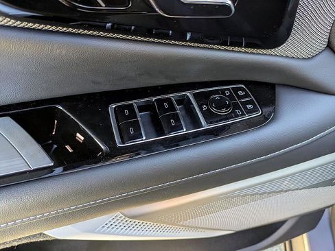 New 2026 Cadillac Optiq Luxury 2 image 14