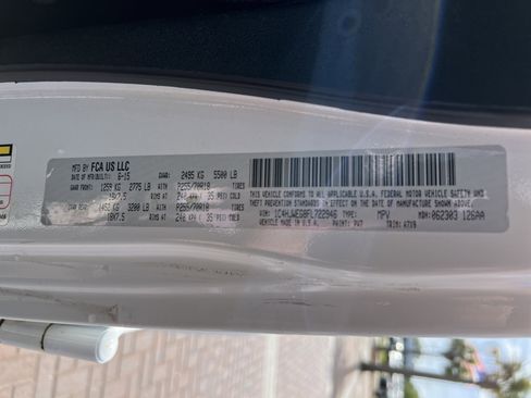 Used 2015 Jeep Wrangler Unlimited Sahara w/ Dual Top Group image 33