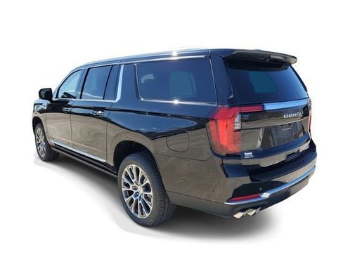 New 2026 GMC Yukon XL Denali w/ Sun & Power Step Package image 4