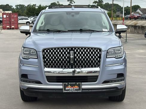 Used 2022 Lincoln Navigator Black Label AWD/4WD image 8