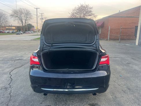 Used 2011 Chrysler 200 Limited FWD image 15
