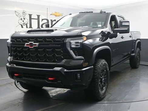 New 2026 Chevrolet Silverado 2500 ZR2 w/ LPO, Dark Essentials Package AWD/4WD image 12