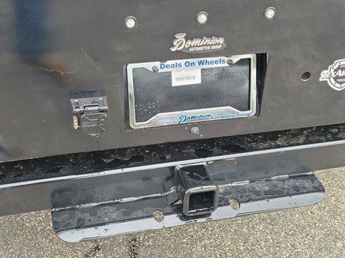 Used 2025 Chevrolet Silverado 2500 LT w/ Convenience Package image 8