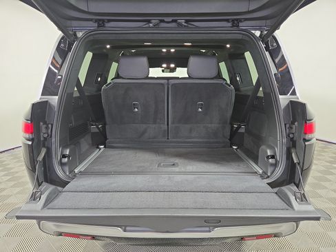 Used 2024 Rivian R1S Adventure AWD/4WD image 15