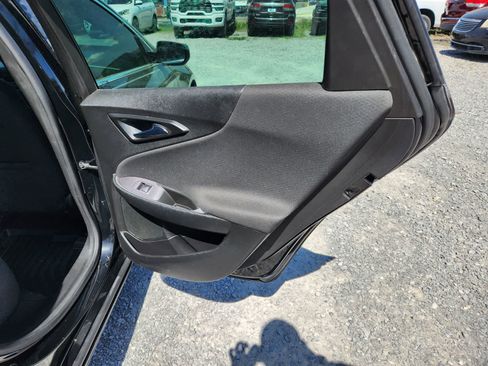 Used 2021 Chevrolet Malibu LS image 24