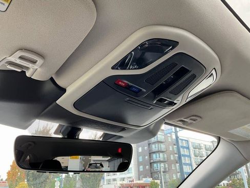 Certified 2025 Subaru Outback Limited image 16