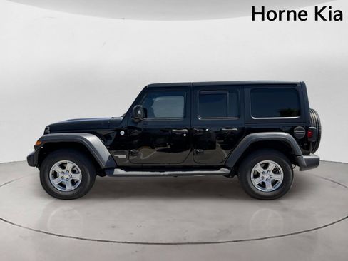 Used 2021 Jeep Wrangler Unlimited Sport AWD/4WD image 6