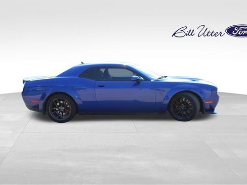 Used 2018 Dodge Challenger SRT Hellcat image 4