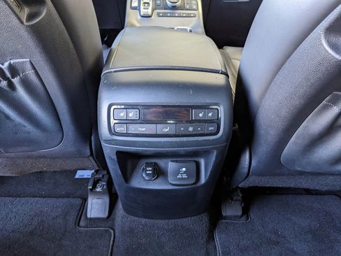 Used 2020 Hyundai Palisade Limited image 13